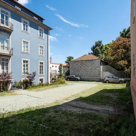 Innside House *